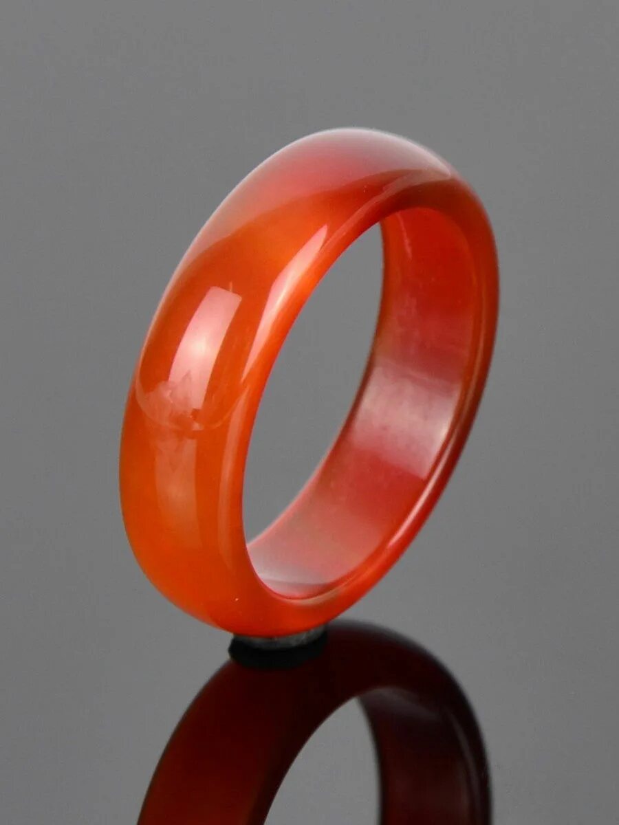 оранжевое золото кольцо. кольцо из оранжевого камня. оранжевое кольцо. оранжевое кольцо. колечко с оранжевым сердцем.