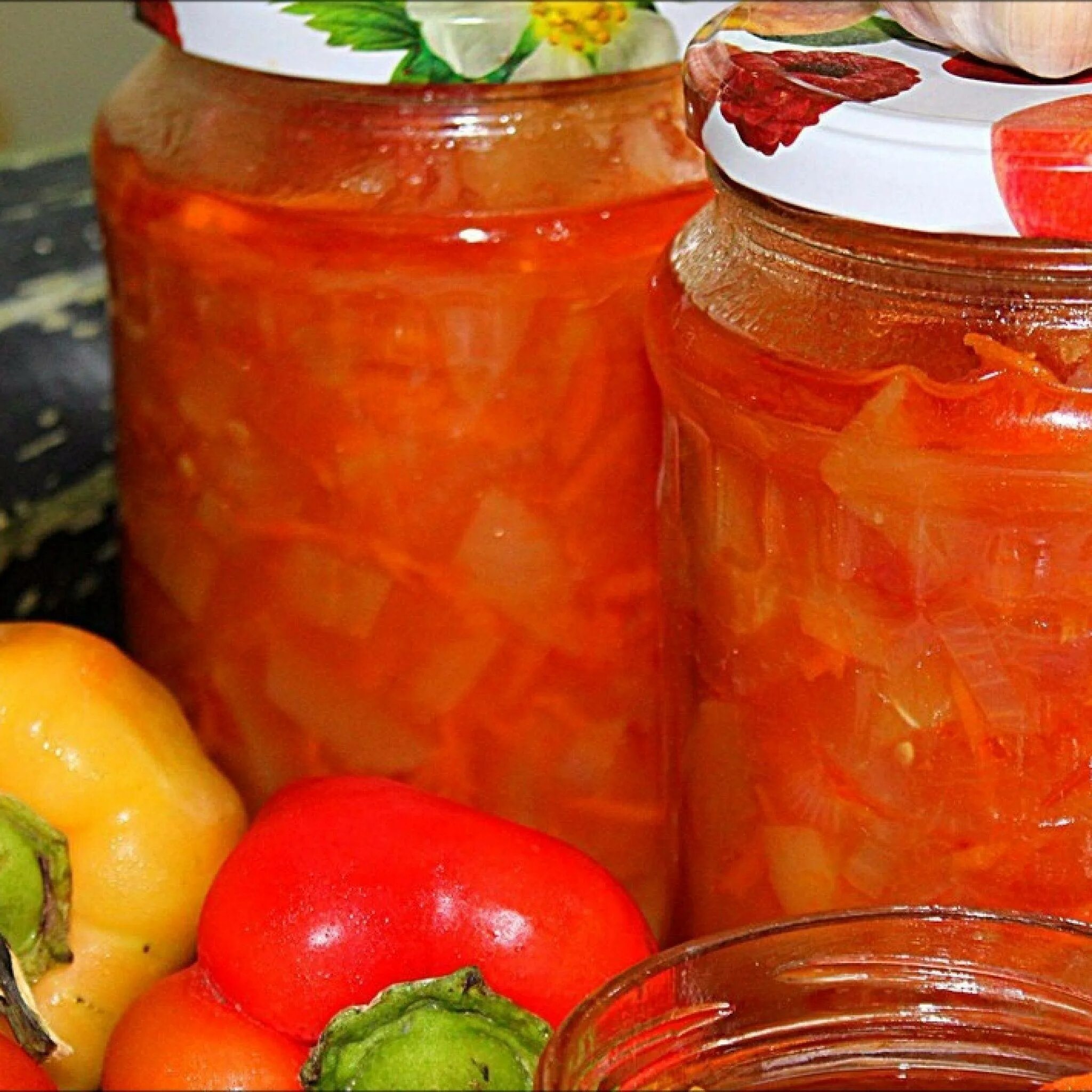 Вкусные салаты на зиму рецепты пальчики оближешь. Анкл-бенс из кабачков. анкл-бенс из кабачков с томатной пастой на зиму. заготовка анкл бенс. лечо анкл бенс.
