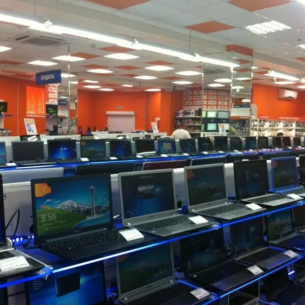 Магазины в бирске бытовой техники. Центр бирск магазин. Магазин днс бирск. Днс в бирске в центре. Магазин днс бирск.