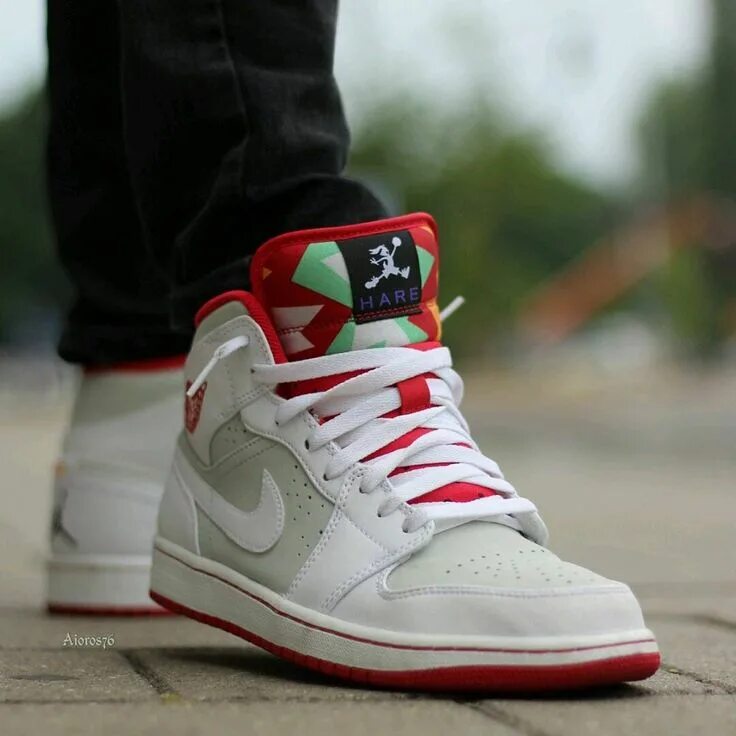 Nike air jordan 1td. Nike air jordan 1 high. Air jordan sneakers. Nike air jordan 1 silver. Jordan 1 sneakers.