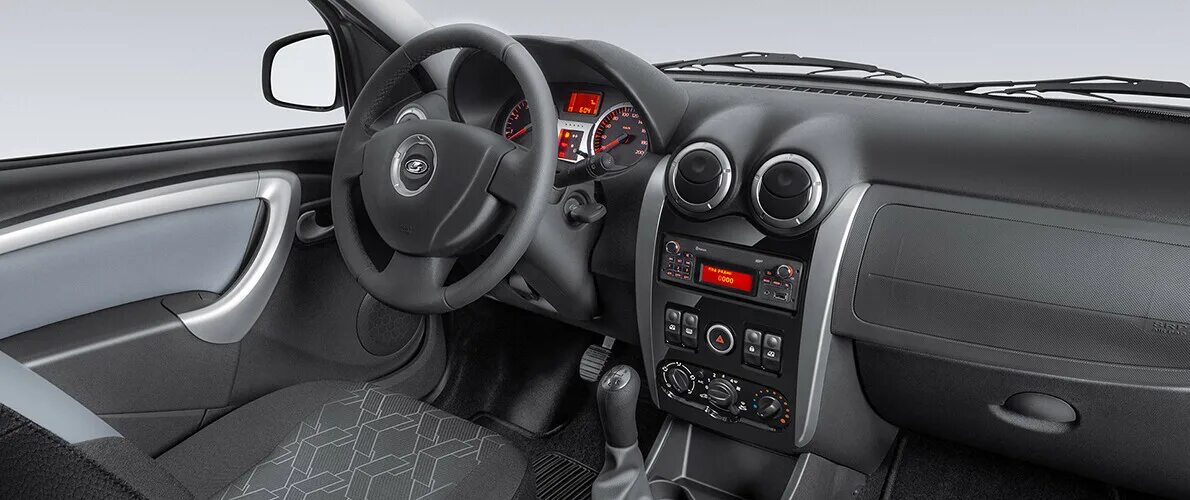 LADA Largus Cross 2019 - 2025: фото в новом кузове и салона