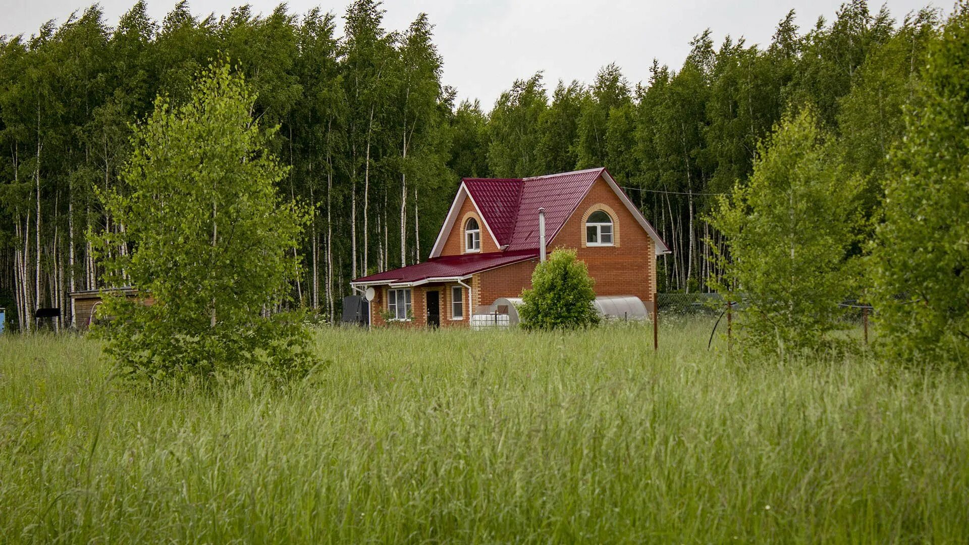 Участок подмосковное. Посёлок Лесное озеро Московская область. Лесное озеро Московская область Ступинский район. Поселок Лесное озеро 1 Новорижское шоссе. Лесные озера коттеджный поселок Владимирская область.