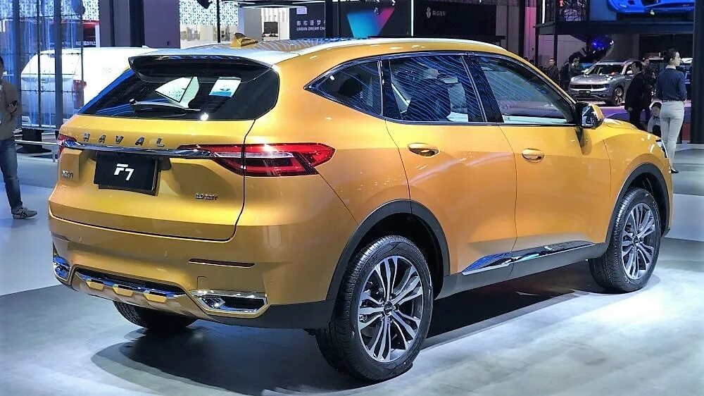 Китайская машина хавал 7 икс. Китайский haval h7. Huawei f7 машина. Авто huawei aito m7. Машина хуавей 7.