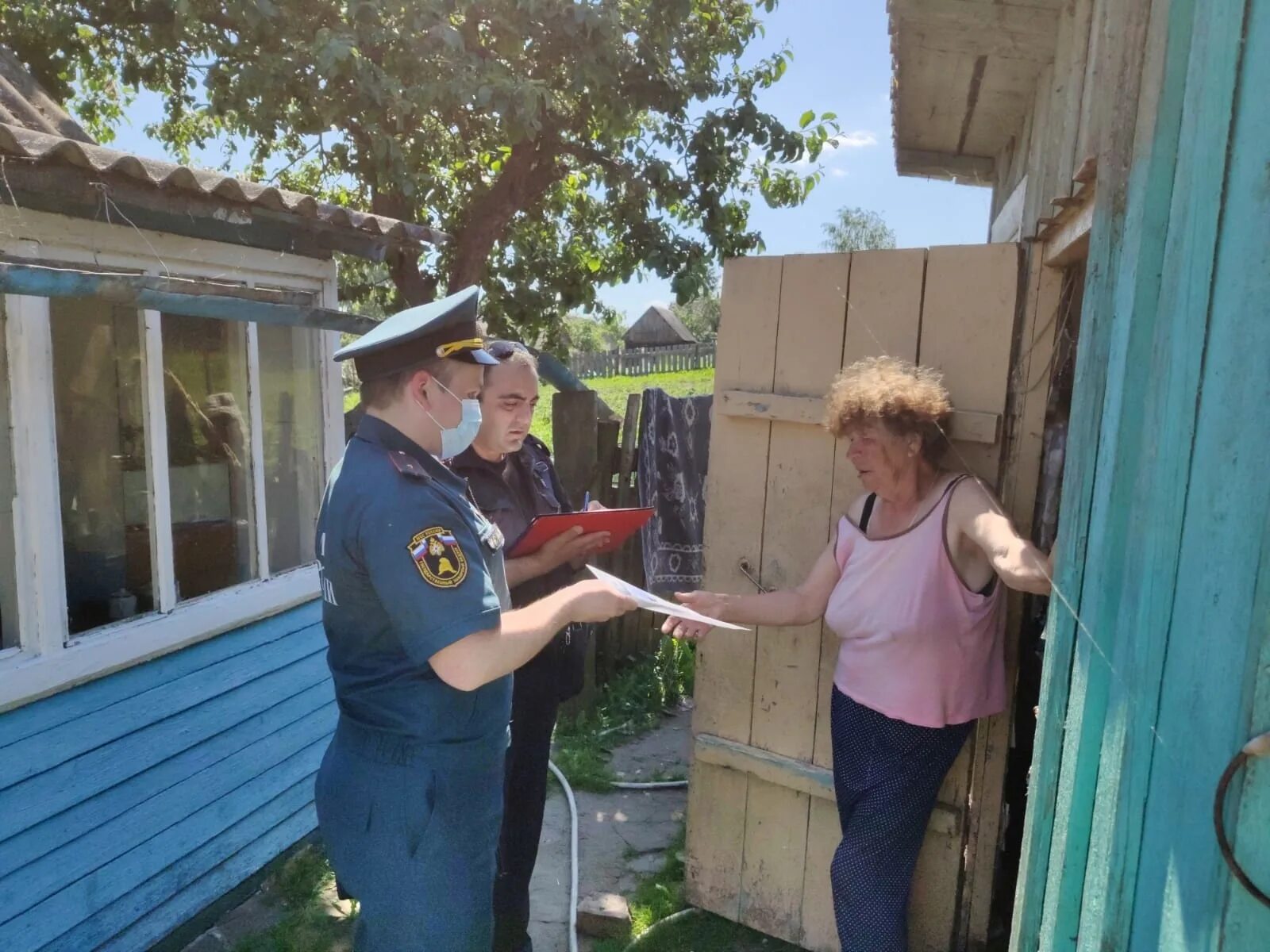 Остров залит Псковская область. Остров залит Псков. Мэр острова Псковской области. Лента в острове Псковской области.