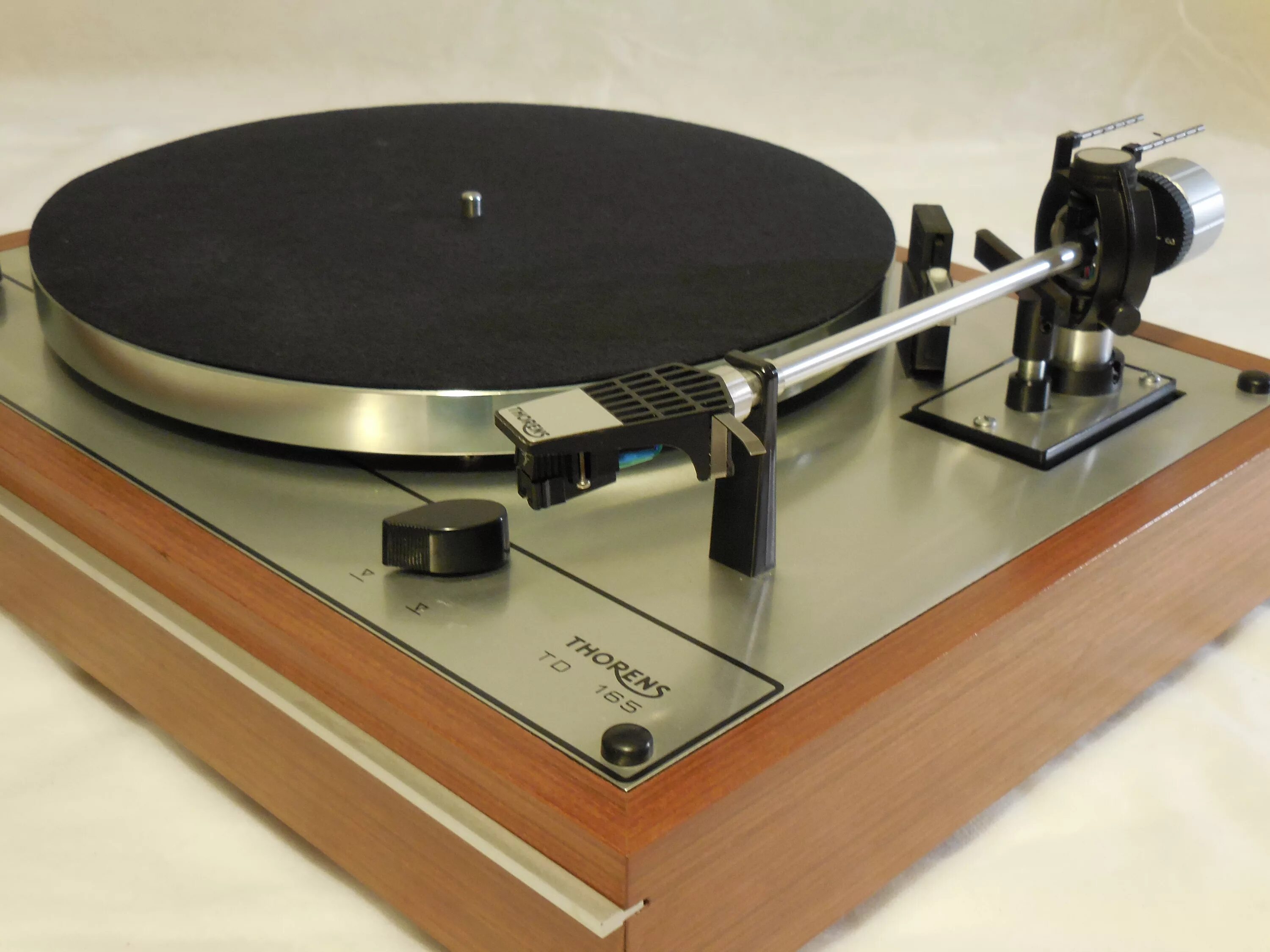 Thorens