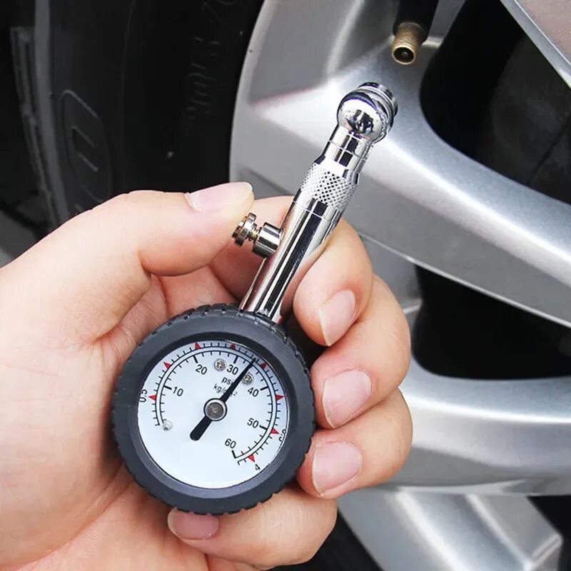 Измерение давления в шинах автомобиля. Манометр автомобильный Tire Pressure Gauge. Манометр для измерения давления в шинах Инфинити. 68641229 Измеритель давления в шинах Fubag. Высокоточный манометр для измерения давления в шинах. Coido.