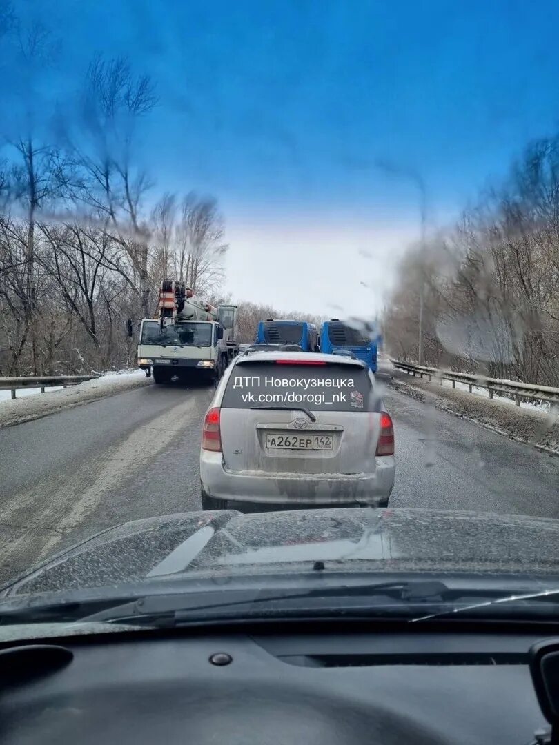 Авария новокузнецк 19. Автохак новокузнецк дтп. Авария в новокузнецке вчера. Автохак новокузнецк дтп. Автохак новокузнецк дтп.