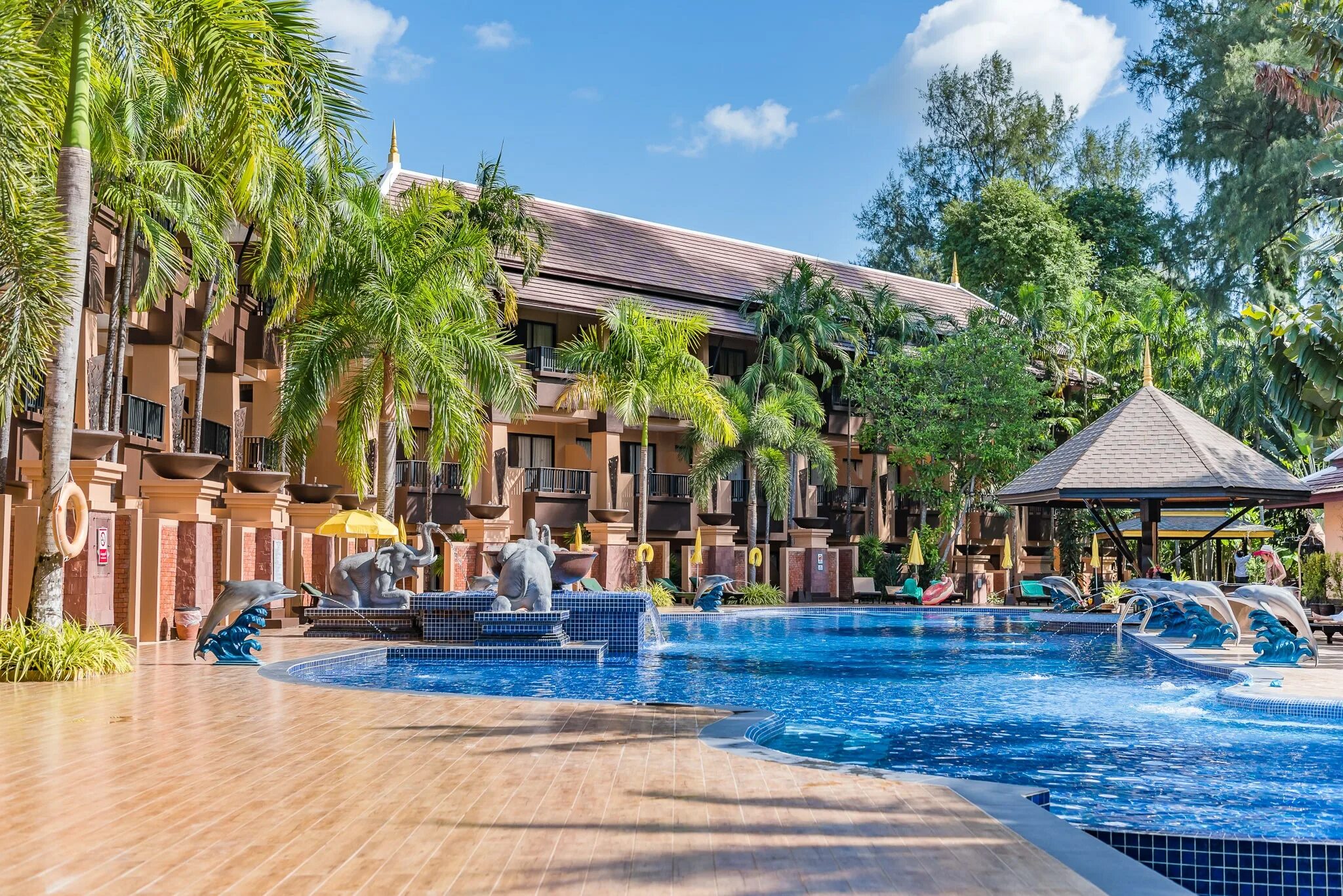Тренд камала резорт пхукет. Отель принцесс камала тайланд. Princess kamala beachfront hotel 5. Отель принцесс камала тайланд. Тайланд камала пхукет.