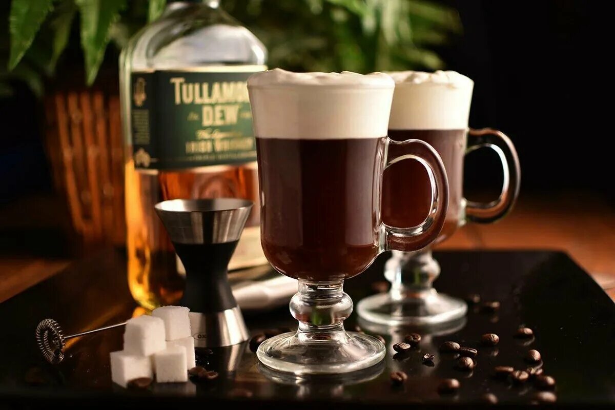 Ирландский кофе (Irish Coffee).. Айриш Крим кофе. Коктейль Айриш кофе. Айриш кофе алкогольный коктейль. Кофе лучший напиток