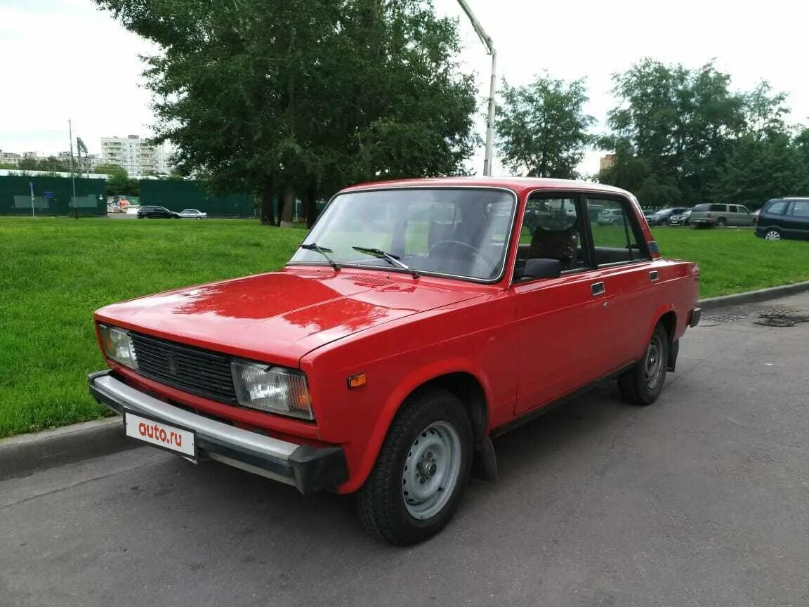 Купить пятерку авито. ВАЗ 2105 1979. ВАЗ 2105 красная. ВАЗ 2105 2011 красный.