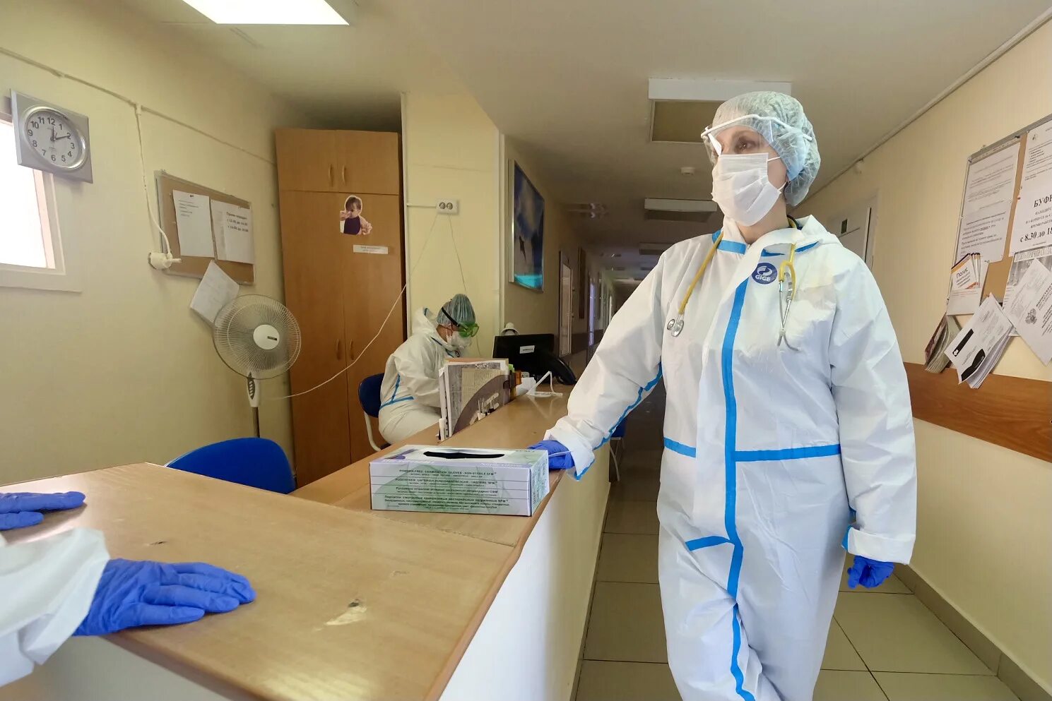 Больница на красном проспекте 3 новосибирск. Инфекционная больница 3 новосибирск. Вертковская 3 детская больница. Детская клиническая больница 1 новосибирск. Больница в новосибирске внутри.