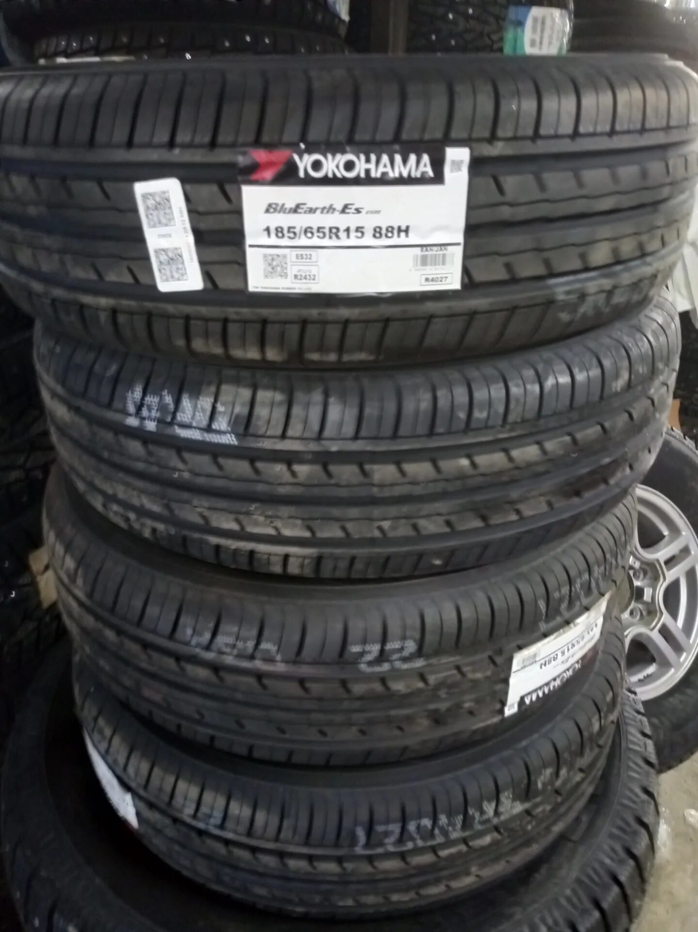 Yokohama es32 185/65 r15. Yokohama BLUEARTH es32 185/65 r15. R15 Yokohama 185/65 h 88. 185/65/15 Yokohama es-32 h*. Летняя шина йокогама 185 65 15