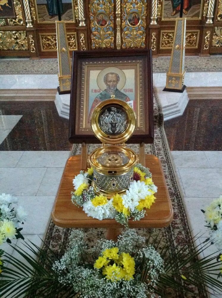 Служба в храме в церкви андрея первозванного в приозерске на воде. Храм апостола андрея первозванного ульяновск. 12 апостолов тула священники. Храм андрея первозванного ульяновск. Храм андрея первозванного ульяновск новый город.