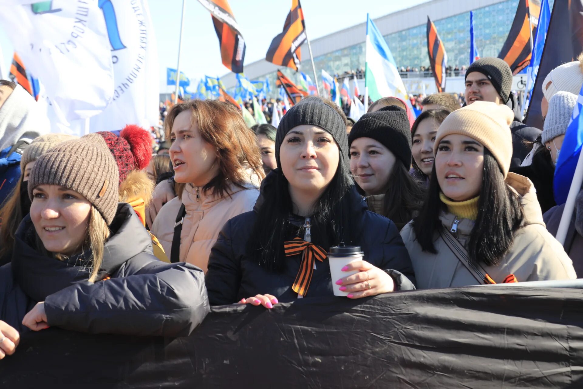 Митинг в харькове сегодня 2024. Митинг против присоединения Крыма в Москве.