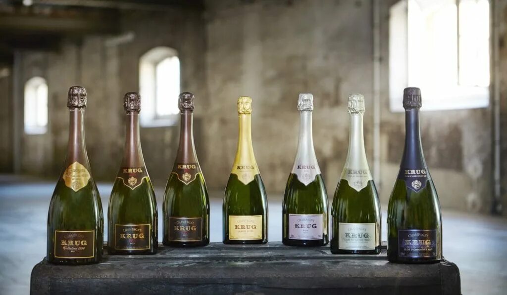 Perle brut игристое вино. Вино в жб банках. Игристое вино в банке. Вино ла петит перле 0. Абрау лайт зеро.