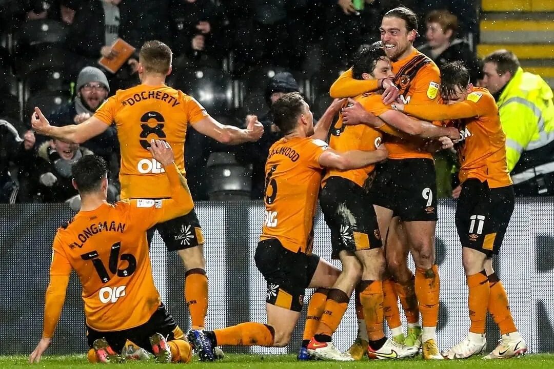 Hull city. Чемпионшип Англии – Халл Сити. Халл Сити 2022. Футболист Халл Сити. Халл Сити игроки.