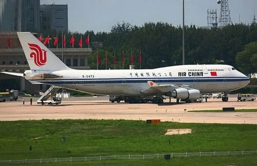 Boeing 747-400 си Цзиньпина. Самолет Боинг 747 Китай. Самолет си Цзиньпина. Си Цзиньпин самолет.