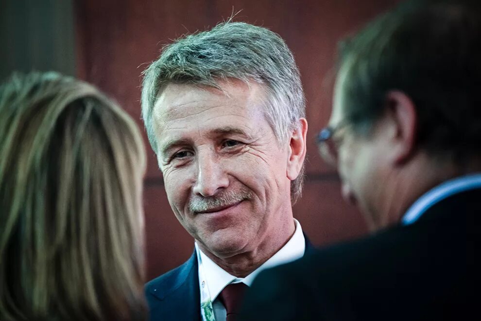 Фото миллиардер билл гейтс. Билл гейтс фото. 50 самых богатых. Гэри михельсон. Ларри эллисон.