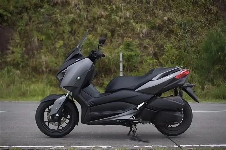 Yamaha XMAX 300. Yamaha x Max 300. Yamaha XMAX 2022. Yamaha XMAX 250. Скутер икс