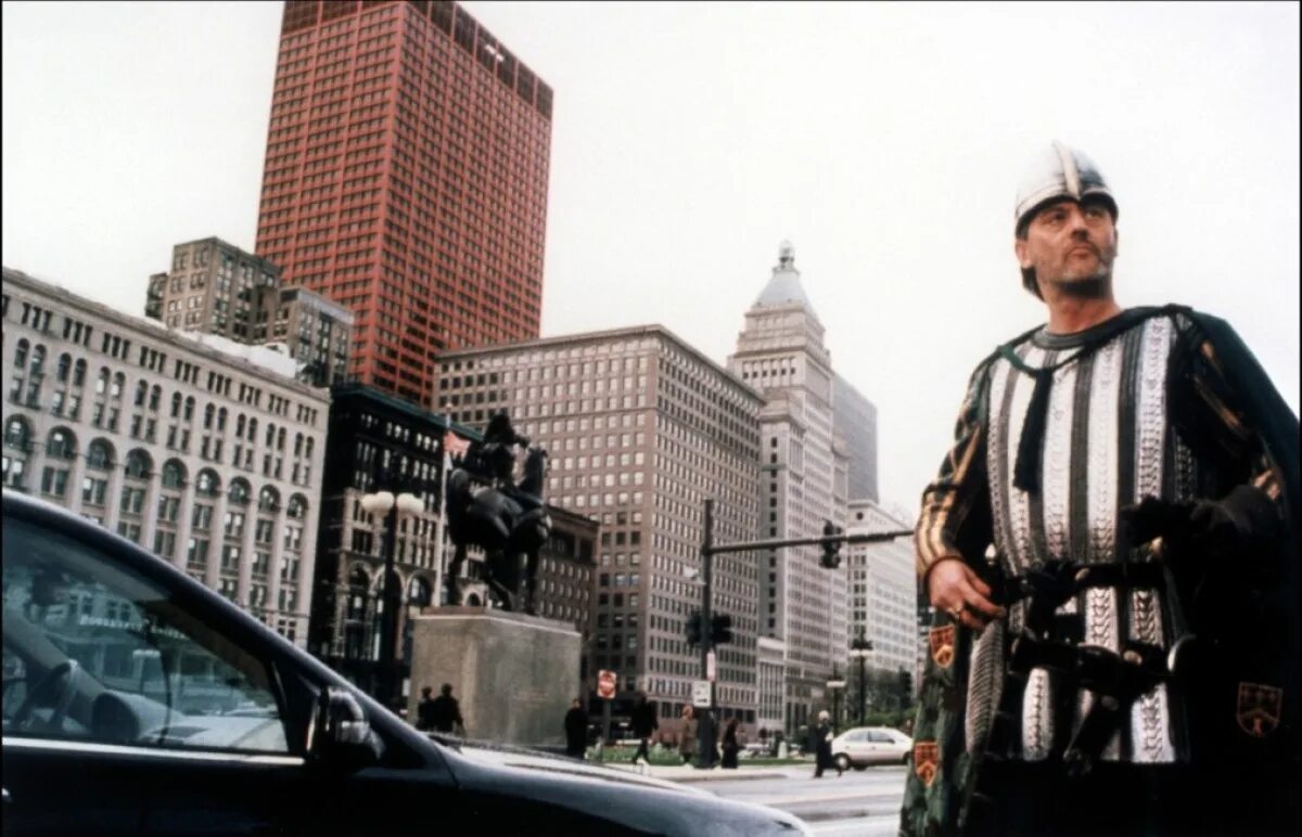 кристина эпплгейт пришельцы в америке. пришельцы в америке (2001) (just visiting). пришельцы в америке 1. фильм пришельцы в америке с жаном рено. жан рено пришельцы 1.