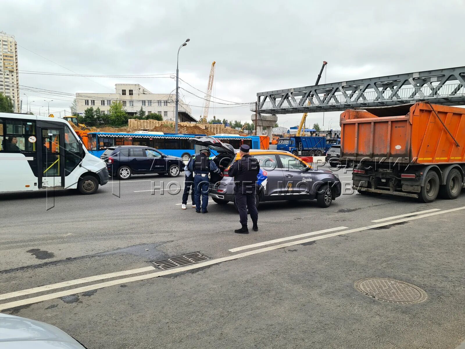 Ситуация в москве сегодня новости последнего. Улица Липецкая Москва. Дороги Москвы. Ситуация на дорогах Москвы сейчас. МКАД сейчас.