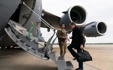 Reuters раскрыл детали поездки Блинкена и Остина в Киев.