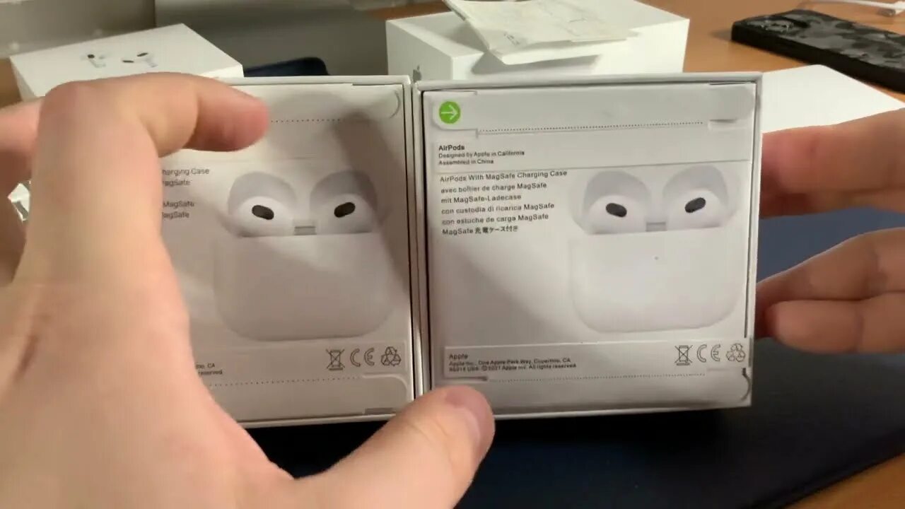 Airpods 3 коробка оригинал и подделка. Как отличить оригинальные airpods 3. Аирподс 1 оригинал и подделка. Airpods 3 отличие оригинала от подделки. Отличие коробки оригинал от подделки airpods 2.