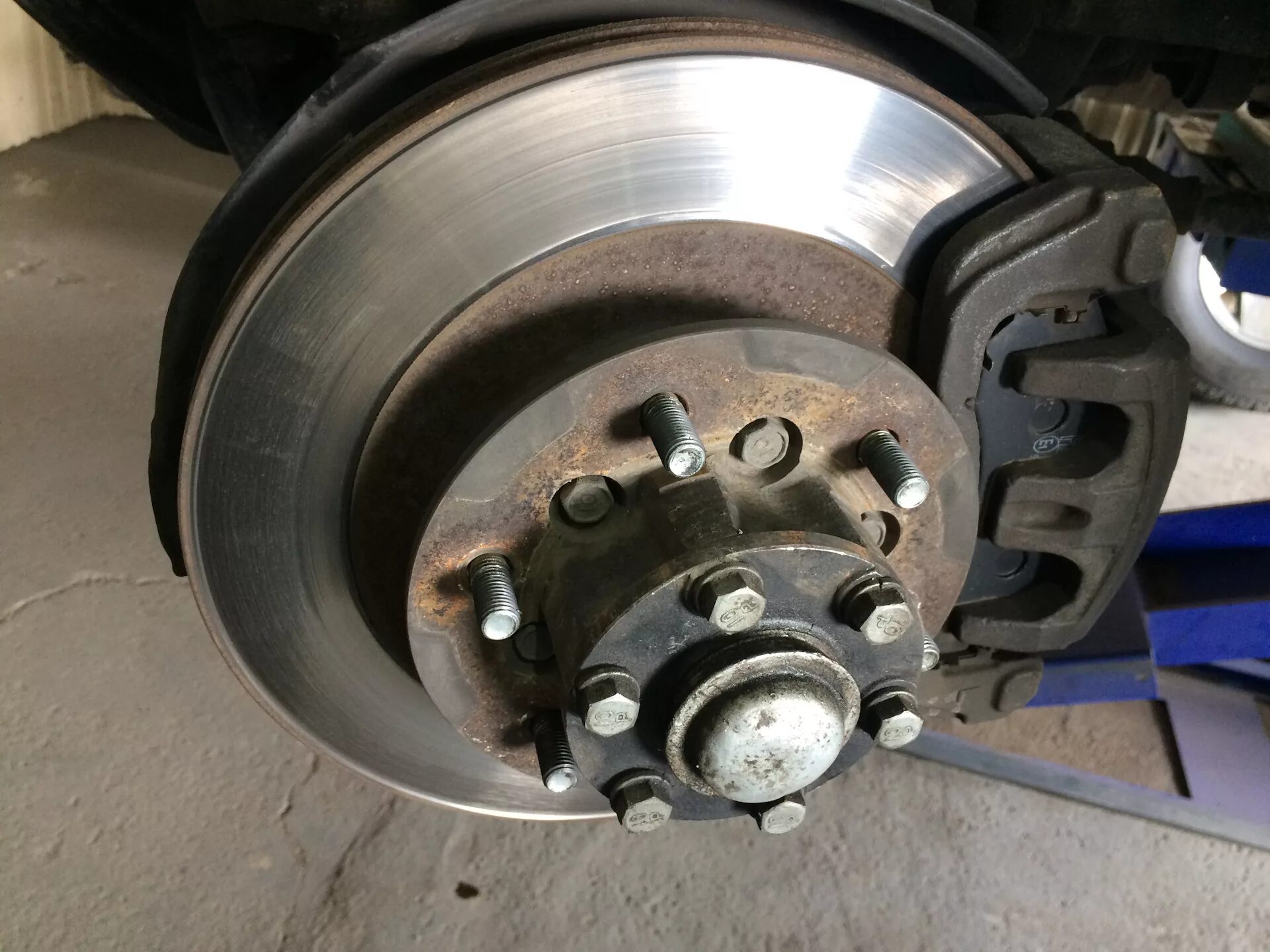 Мицубиси паджеро спорт тормозные диски. Диск тормозной митсубиси паджеро. Мицубиси паджеро спорт тормозные диски. Мицубиси паджеро спорт тормозные диски. Pajero sport 2022 тормозной диск.