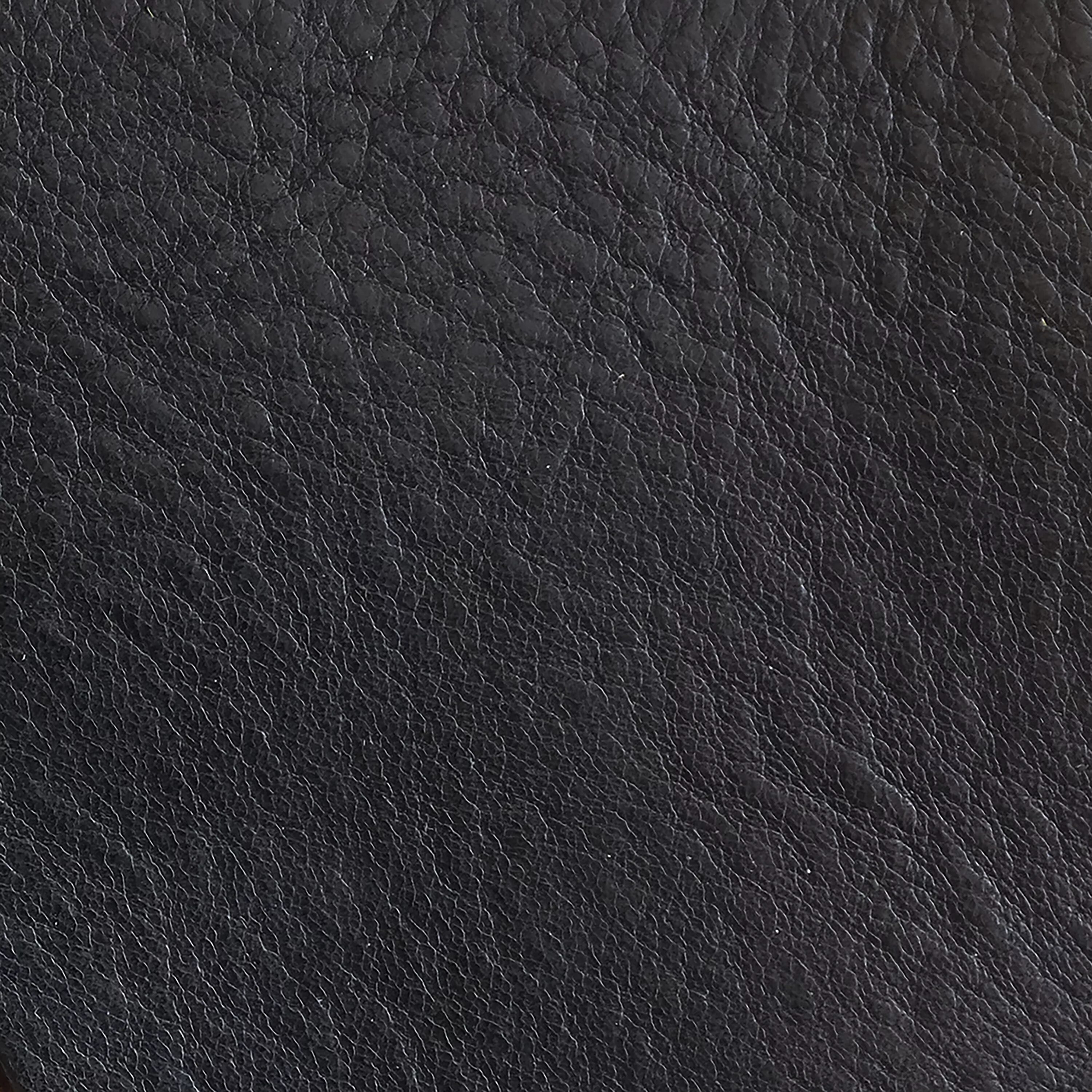 матовая кожа текстура. белая стеганная кожа. кожа иск. пвх кожа. орегон кожзам союз-м.