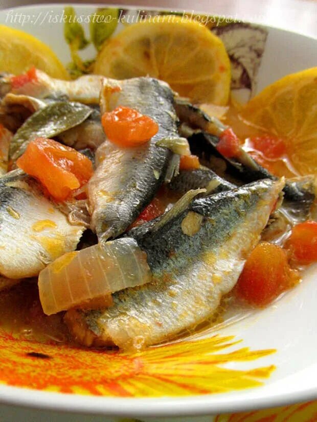 Хамса рецепт. Блюда из хамсы соленой. Хамса рыба блюдо. Турецкое блюдо из хамсы. Рыба Хамса в Турции.