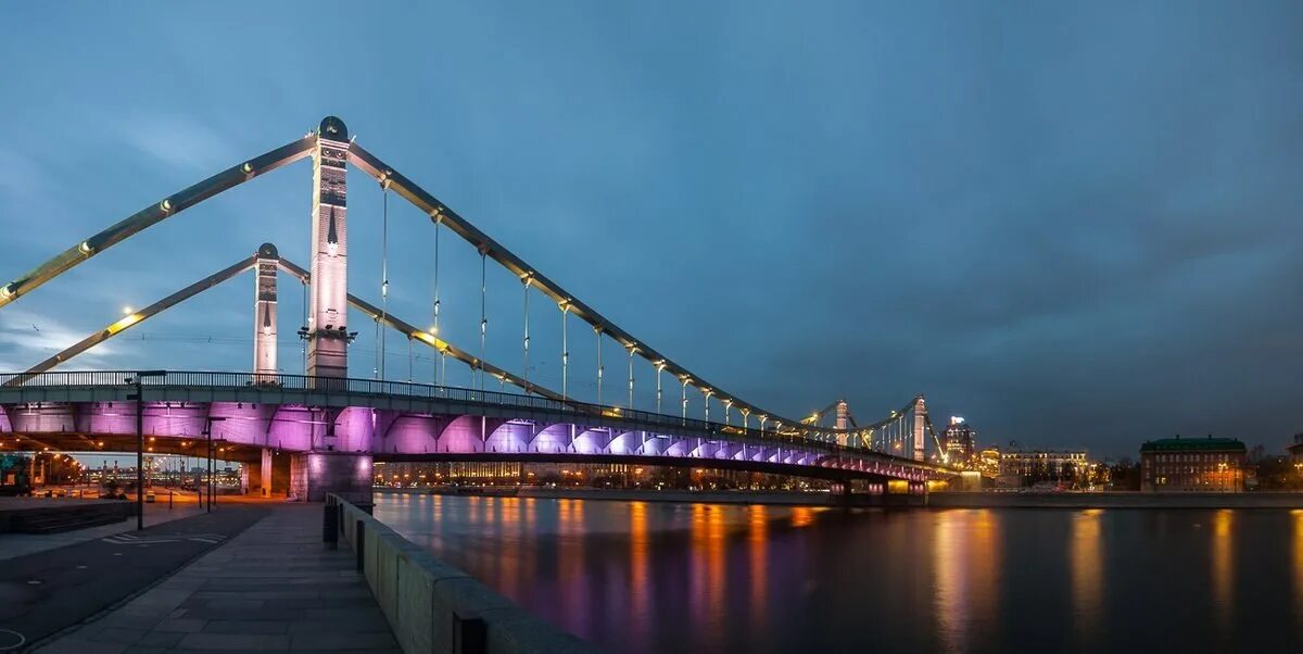 Вантовый мост запорожье. Крымский мост через москву реку. Крымский мост парк горького. Крымский мостив москве. Вантовый мост москва крымский.