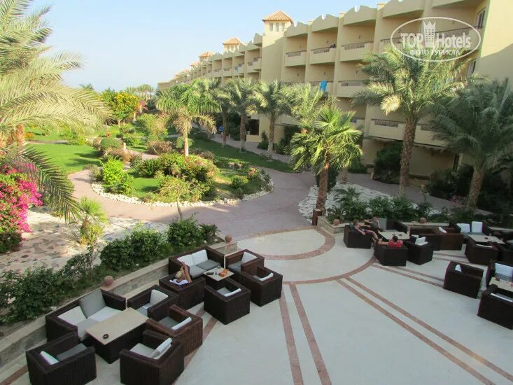 Amwaj beach club resort