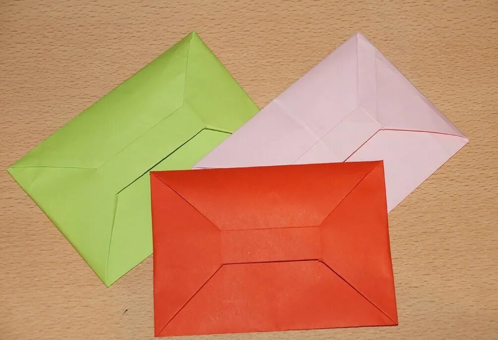 Конверты из бумаги и клея. Конверт из бумаги. Конверт оригами. Конверт в технике оригами. Конверт из бумаги своими руками.