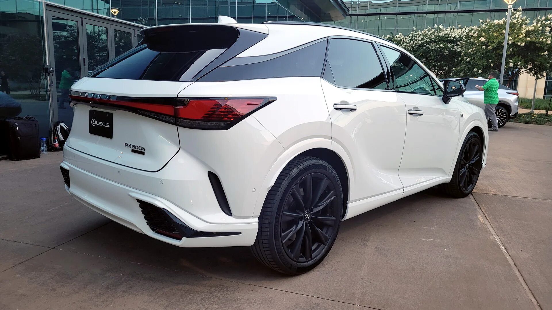 Lexus RX 2023. Lexus RX 450 2023. Новый Лексус RX 2023. Лексус РХ 300 2023. Лексус 2023 года купить