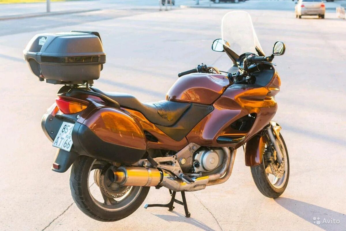 Nt 650. Honda NT 650. Хонда nt650v Deauville. Honda Deauville 650 кофры. Мотоцикл Хонда НТ 650.