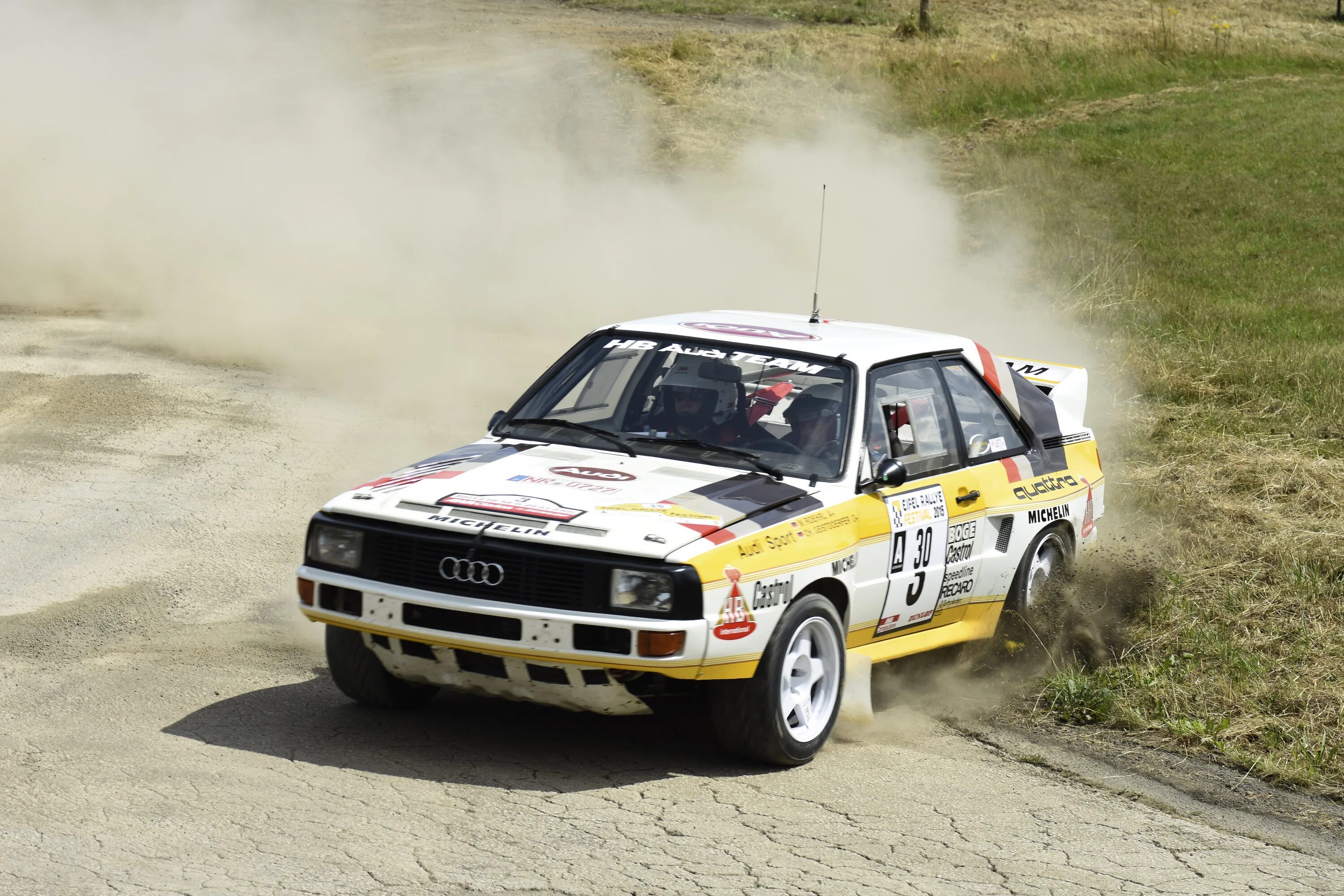 Audi quattro Sport s1. Ауди кватро ралли. Audi quattro s1 Group b. Audi Sport quattro s1 e2.