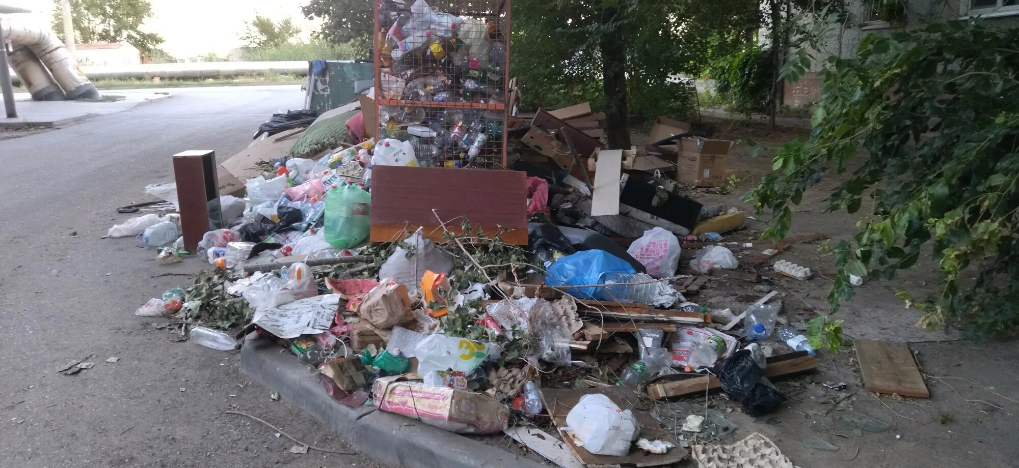 Битва на мусорной свалке дата выхода