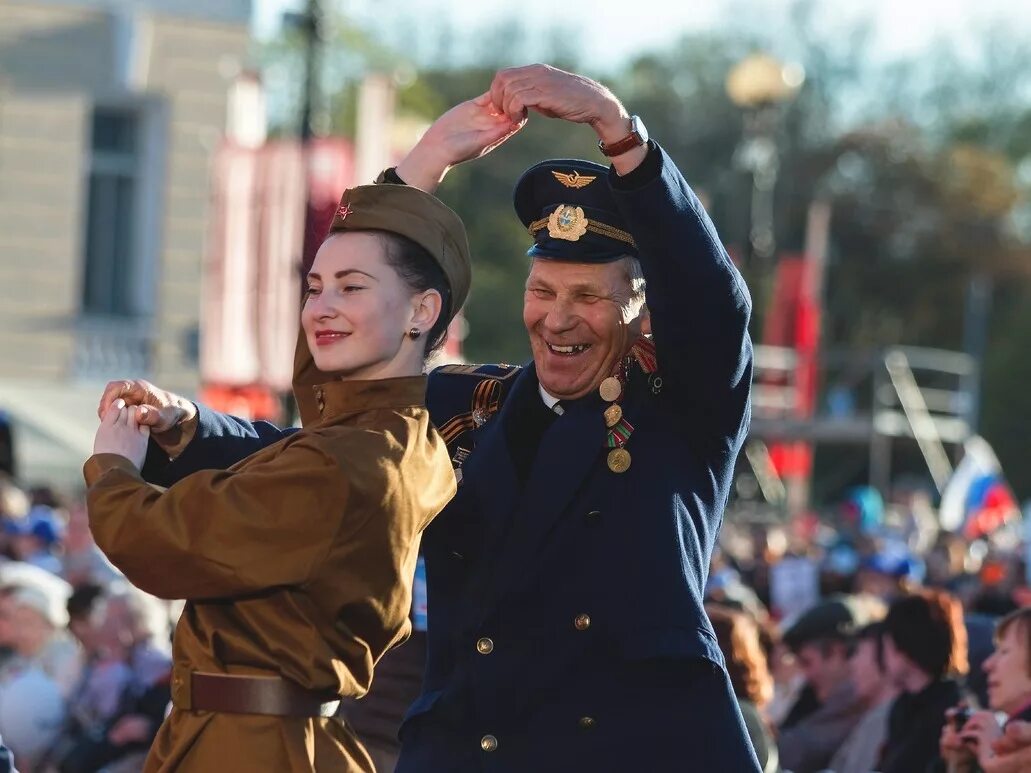 концерт 9 мая. военный танец в детском саду. танец на 9 мая. танец на военную тематику. утренник 9 мая в детском саду.