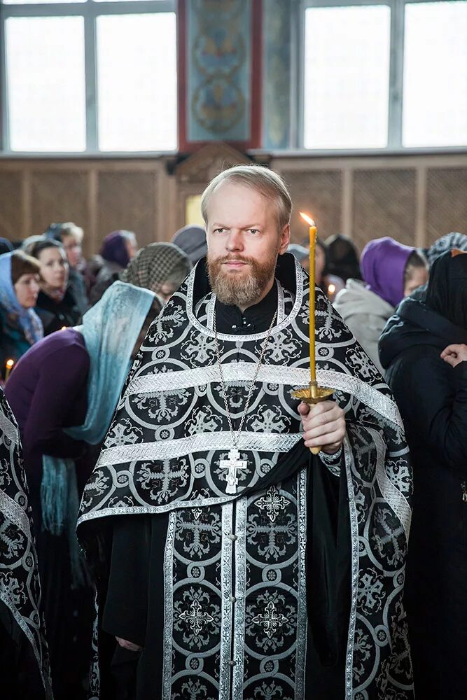 отец павел гринько. протоиерей сергий никитченко. сэм винчестер 12 сезон. иерей андрей нестеров. сэм винчестер 12 сезон.