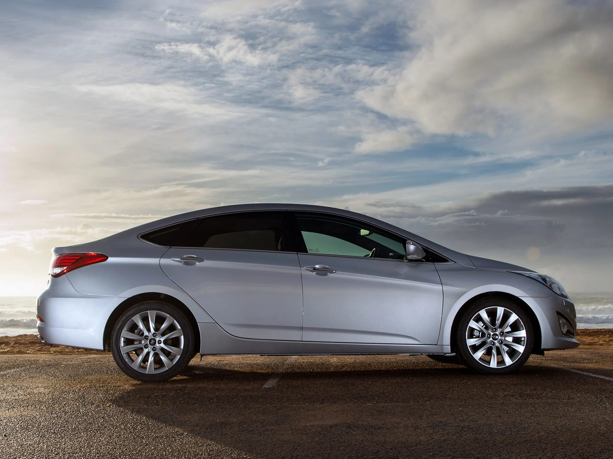 Хендай ай 40. Hyundai i40 2022. Hyundai i40 2014. Hyundai i40. Hyundai i40 sedan.
