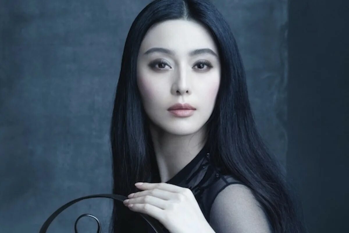 Фань Бинбин 2021. Fan Bingbing. Фань Бинбин длинные волосы. Фань Бинбин с женщиной