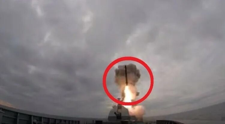 Разгром колонны айдара 05 09 2014. Сбитие ракет над бельбеком. Видео сбитой ракеты. Видео сбитой ракеты. Видео сбитой ракеты.