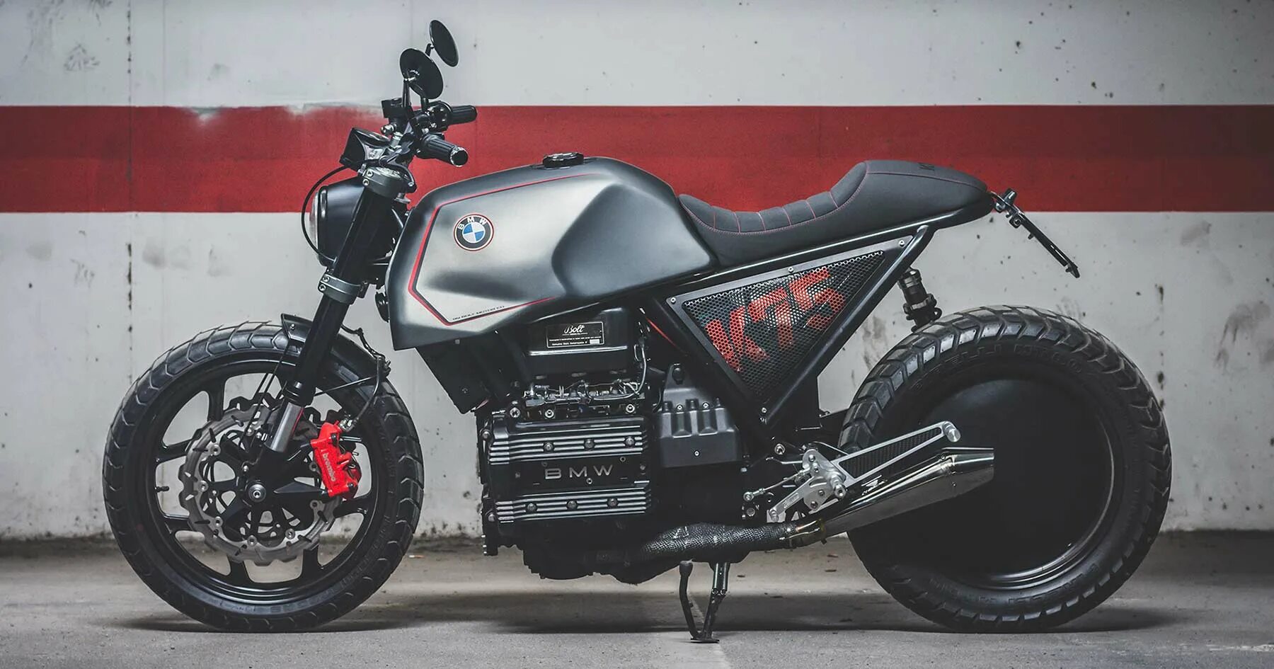 BMW k75. BMW k75 Cafe Racer. Мотоцикл БМВ k75. Мотоцикл БМВ 75. Байк 75 производитель