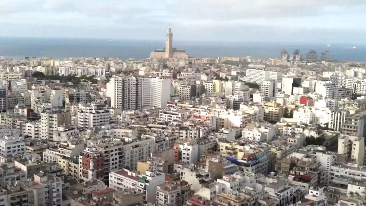 Касабланка марокко люди. Касабланка город в марокко. Касабланка марокко достопримечательности. Касабланка. Марокко столица касабланка?.