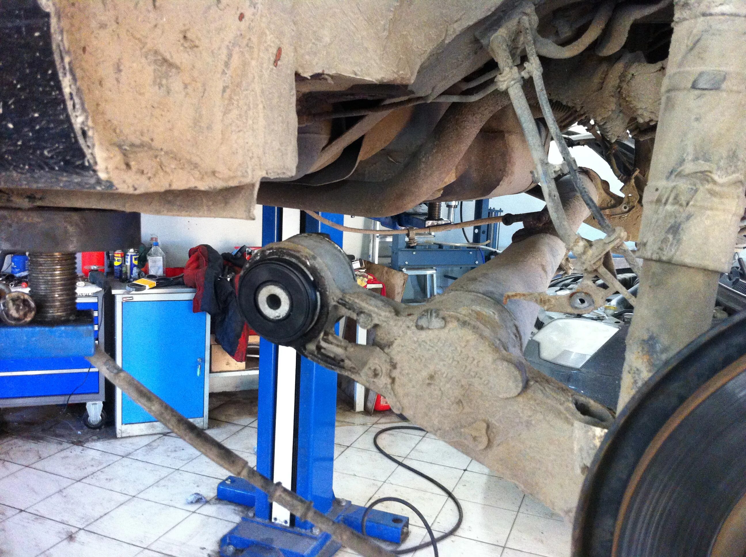 сайлентблок задней балки astra j. замена задних сайлентблоков опель. опель вектра ц 1,9 замена сайлентблоков передней подвески. сайлентблок задней балки opel astra. сайлентблок балки opel astra h.