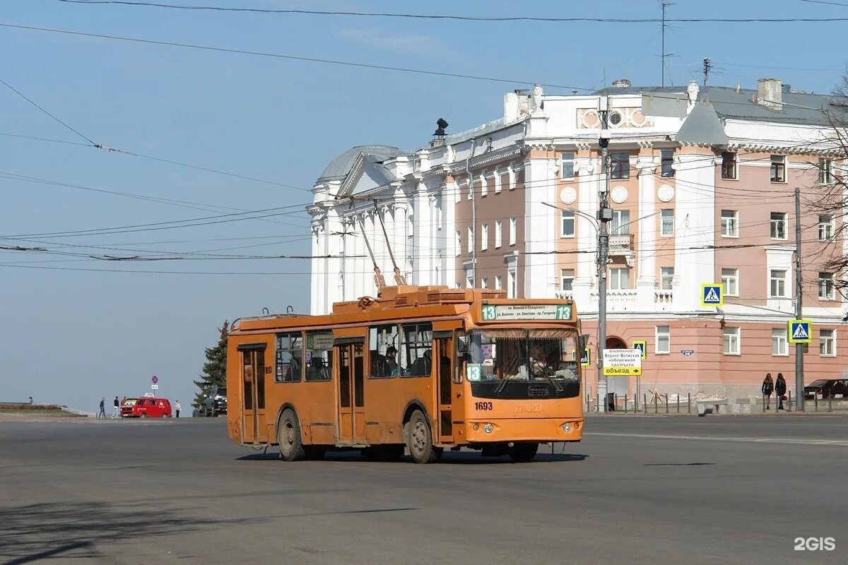 17 троллейбус нижний. Нижегородский троллейбус 13. 13 Троллейбус маршрут Нижний Новгород. Нижегородпассажирэлектротранс. Парад троллейбусов Нижний Новгород.