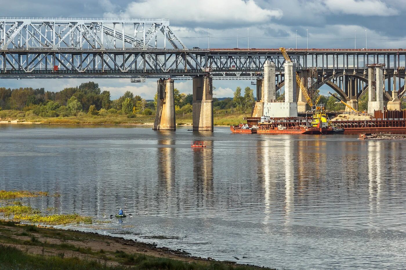 Мост через волгу в нижнем новгороде. Борский мост Нижний Новгород. Борский мост Нижний Новгород ночью. Окский мост Нижний Новгород. Второй Борский мост Нижний Новгород.