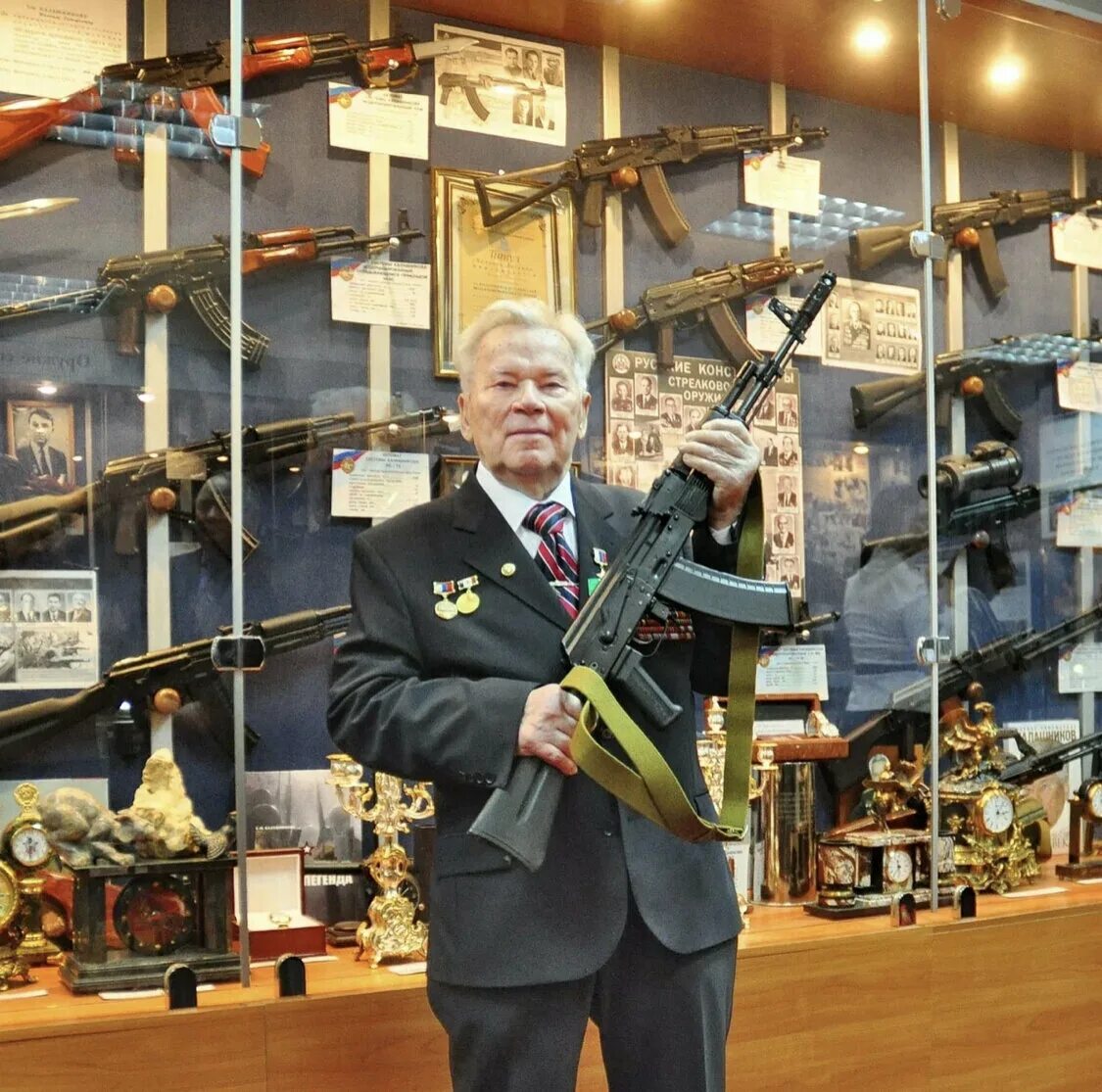 Главный оружейник. Главный оружейник