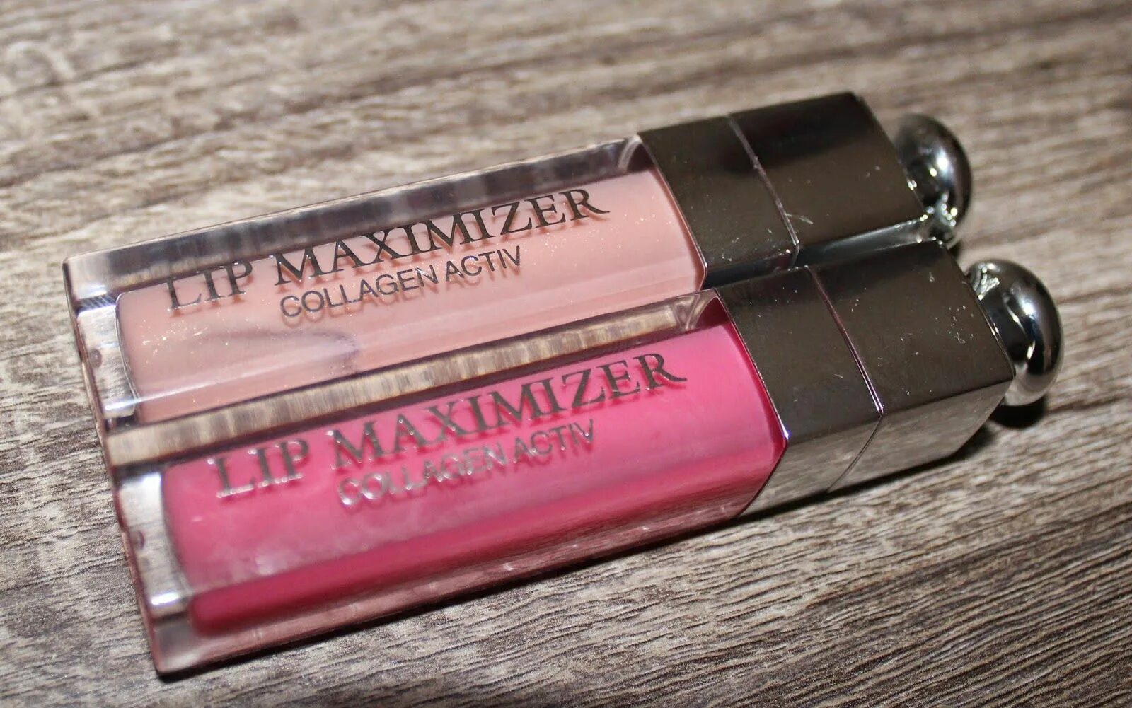 Блеск для губ maximizer. Dior Lip Maximizer Beige. Christian Dior Lip Maximizer. Dior Lip Maximizer 026 Plum. Dior блеск для губ Maximizer 009.