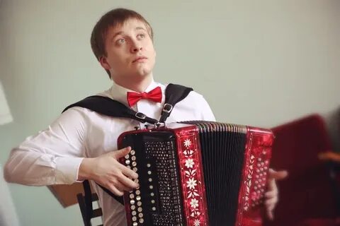 Сергеи гармонист
